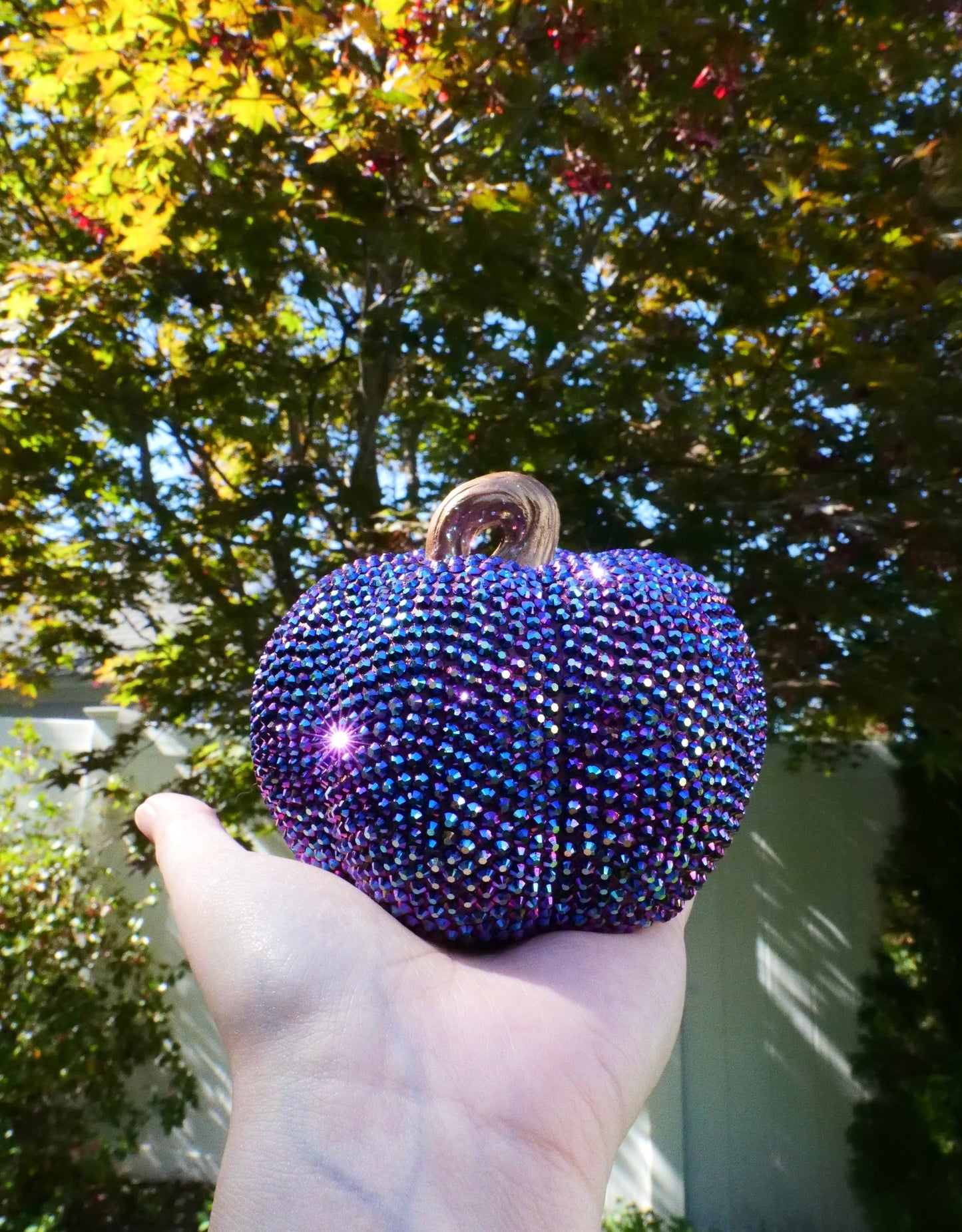 Glimmering Harvest Pumpkin- 4 Inches