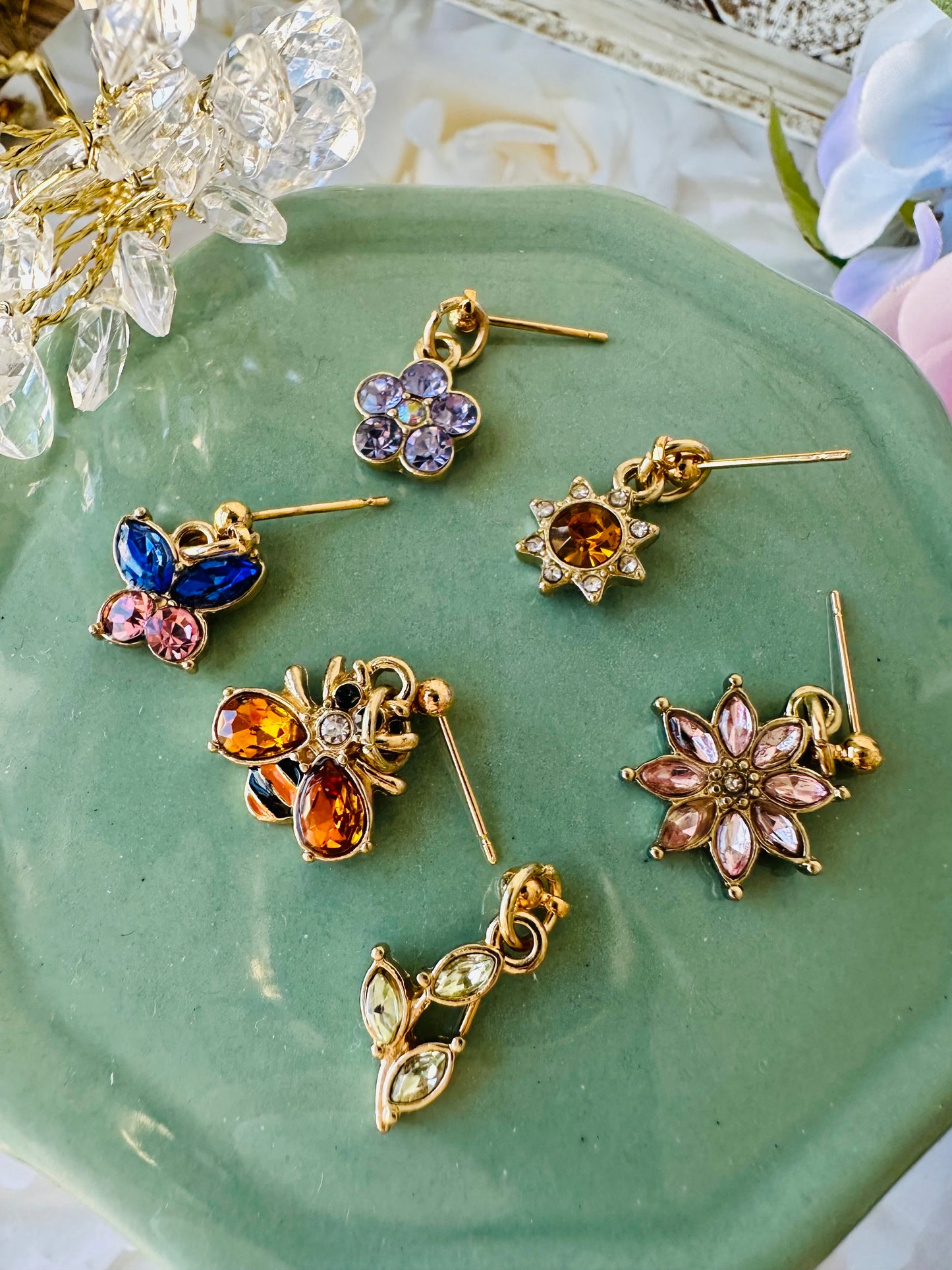 Simplistic Nature Earrings