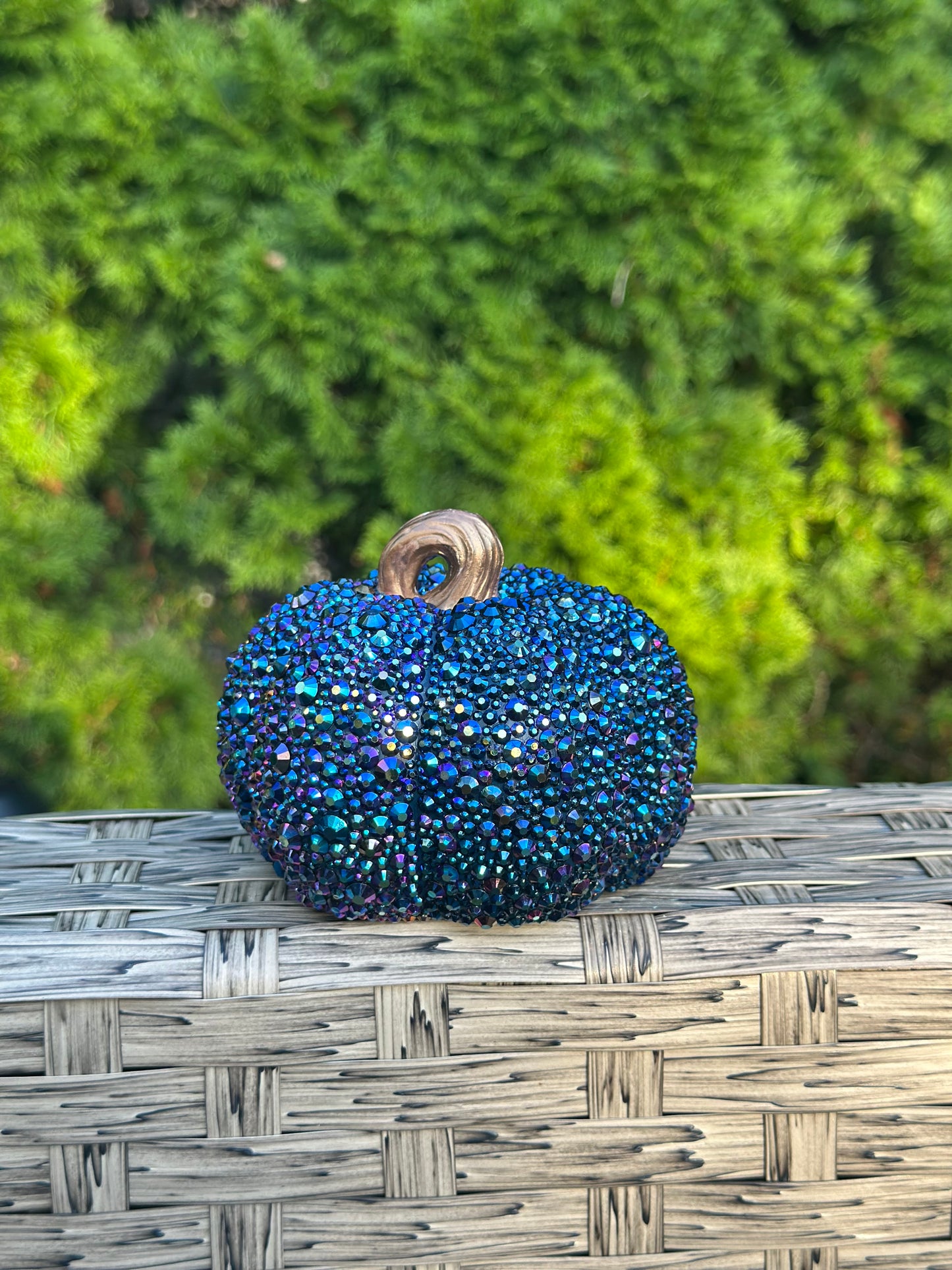 Glimmering Harvest Pumpkin- 4 Inches