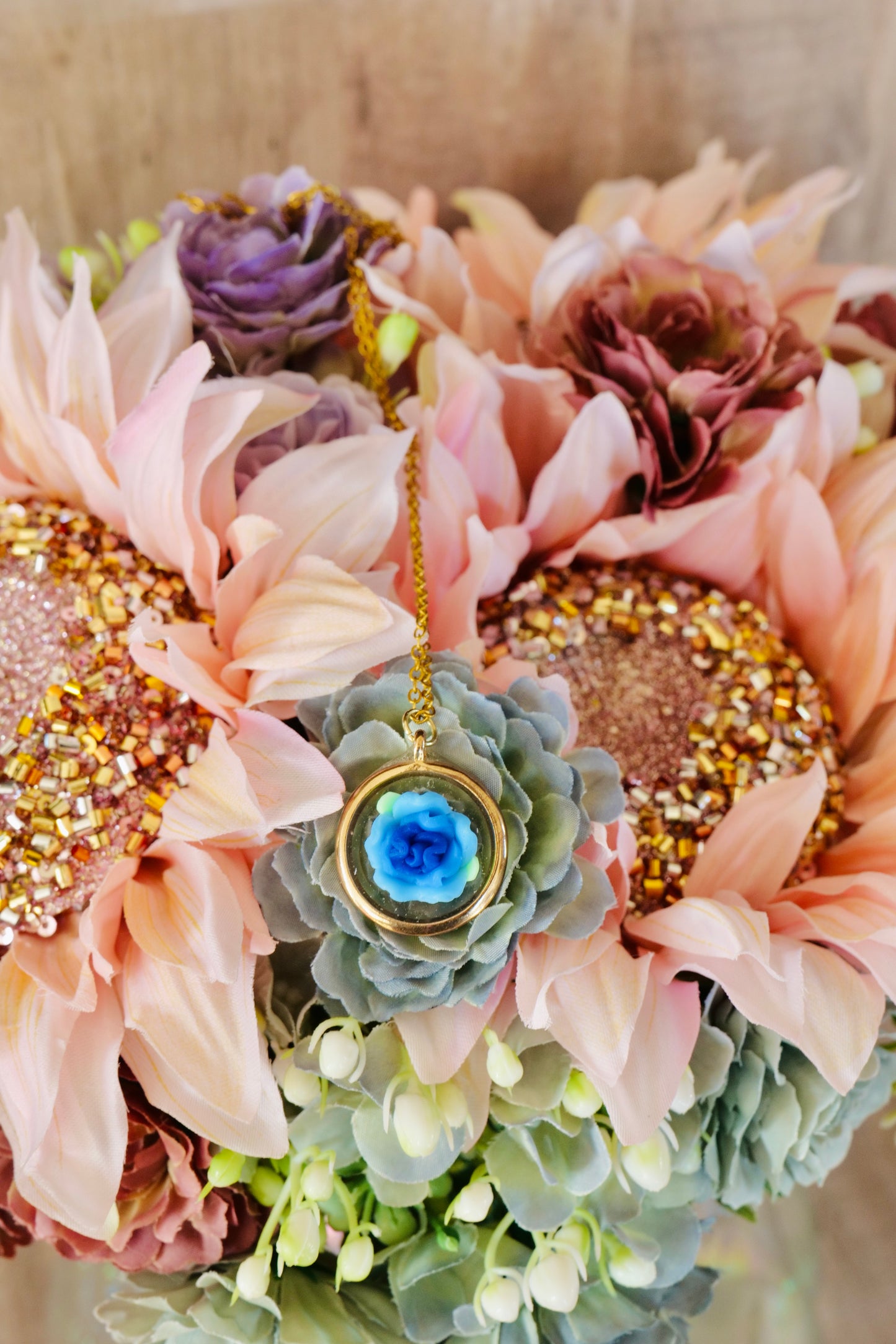 Blue Resin Flower Necklace