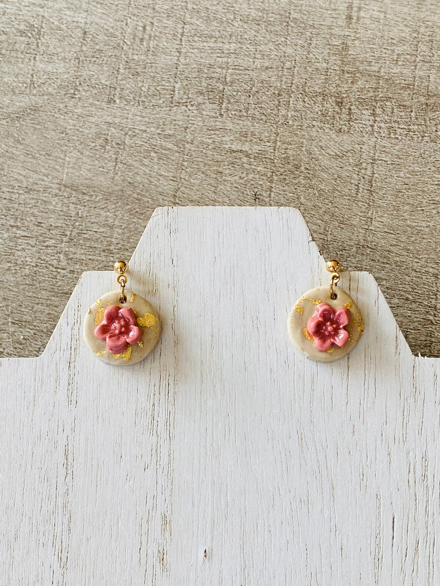 Pink Daisy Round Floral Earrings