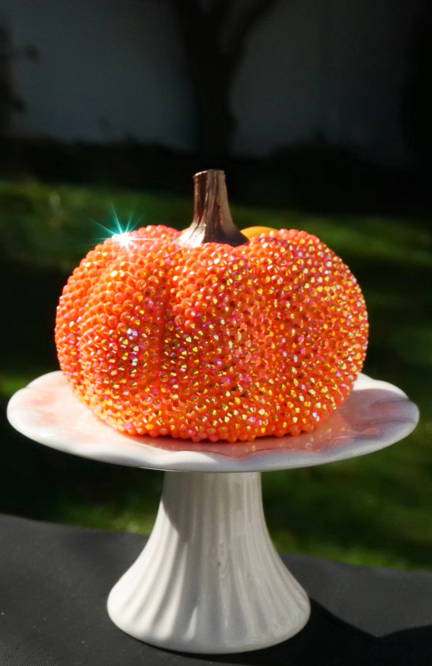 Glimmering Harvest Pumpkin- 3.5 Inches